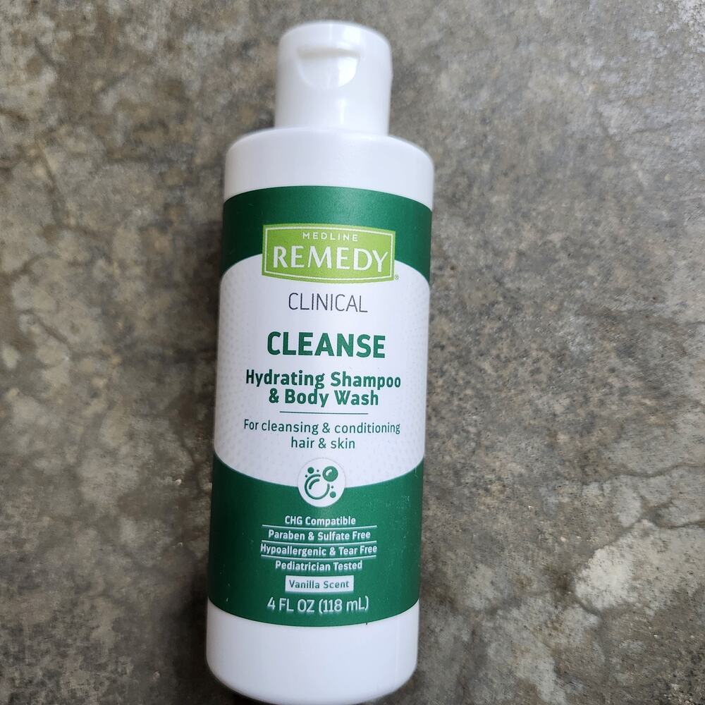 Medline Remedy w/ Phytoplex Hydrating shampoo and body wash, 4 Oz. New! Gentle